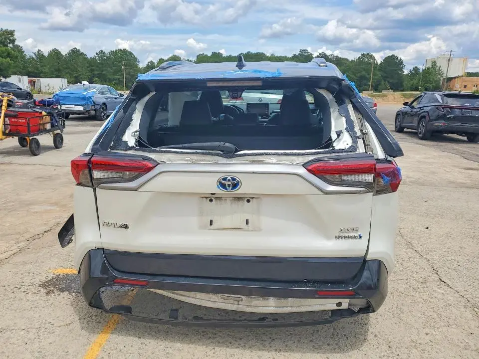 2019 TOYOTA RAV4 XSE  