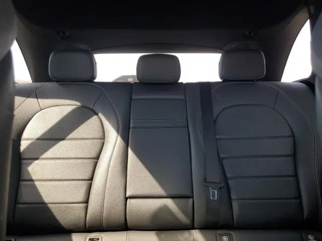 2019 MERCEDES-BENZ GLC 300  