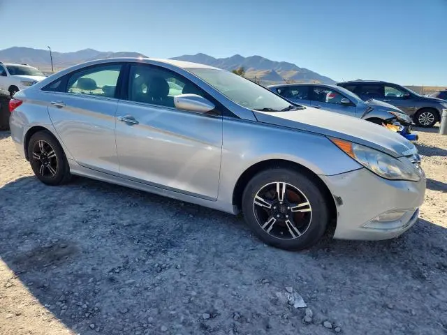 2012 HYUNDAI SONATA SE  