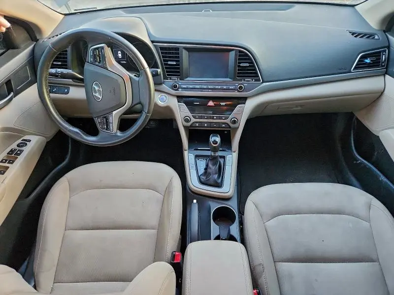 2017 HYUNDAI ELANTRA   