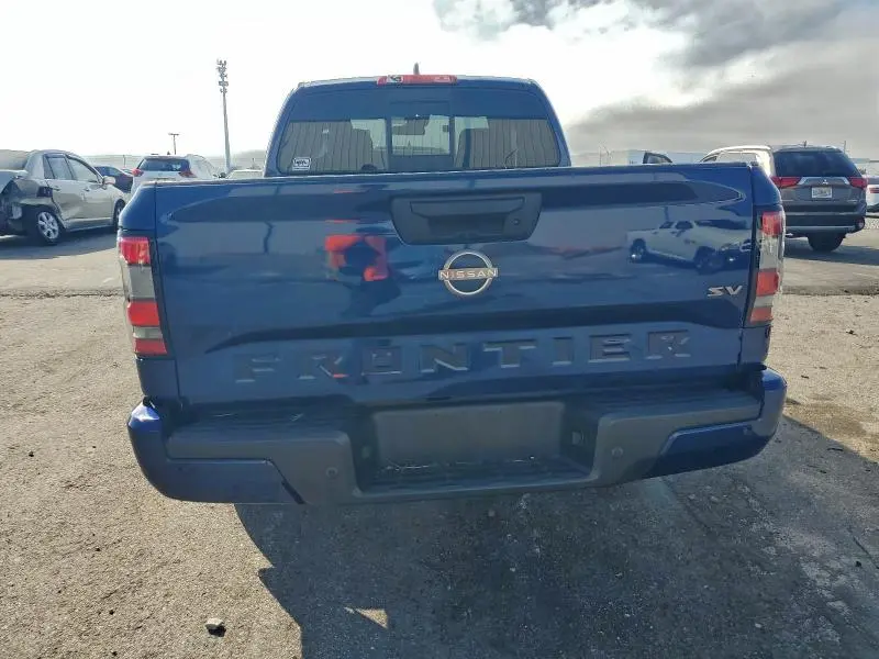 2022 NISSAN FRONTIER S  