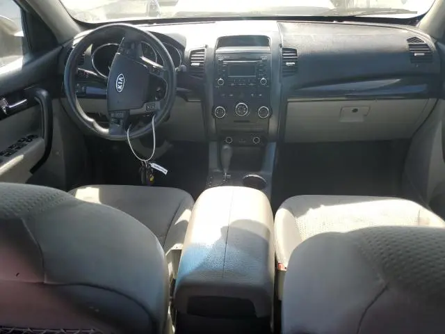 2011 KIA SORENTO BASE  