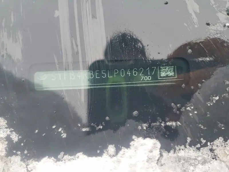 2020 TOYOTA COROLLA SE  