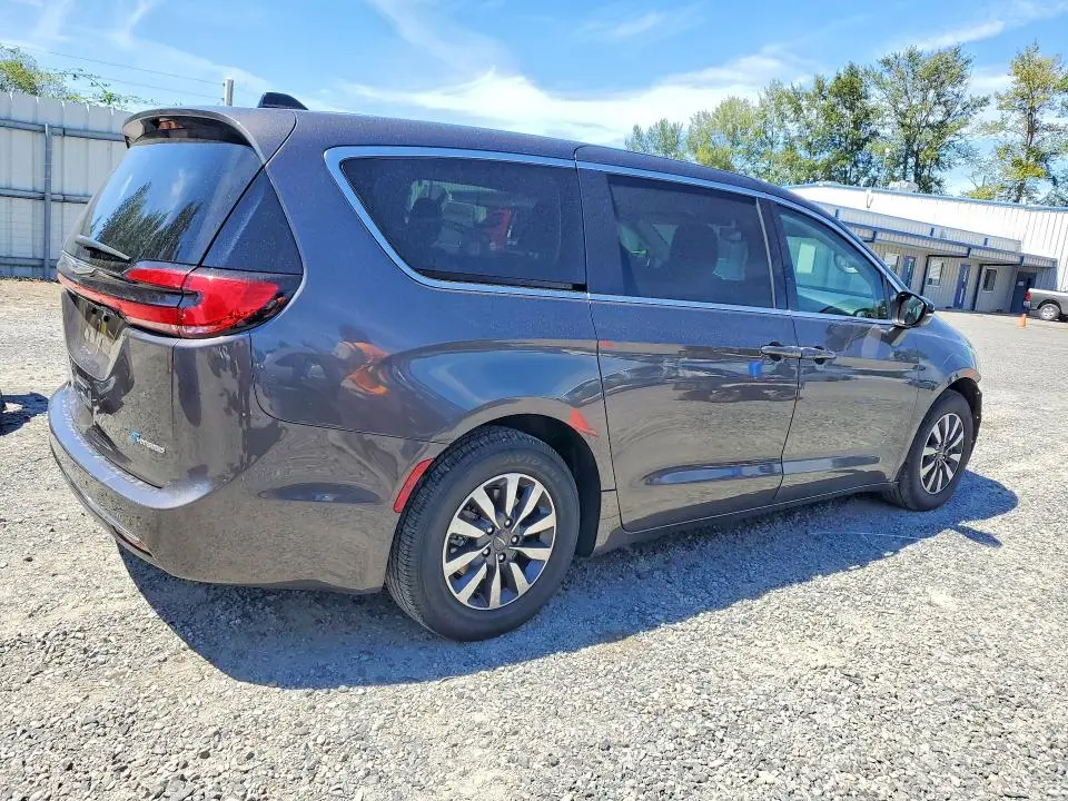2023 CHRYSLER PACIFICA HYBRID TOURING L  