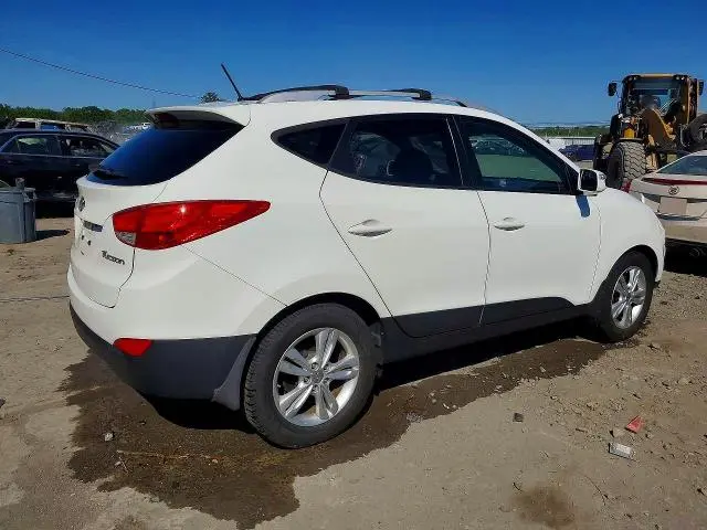 2013 HYUNDAI TUCSON GLS  