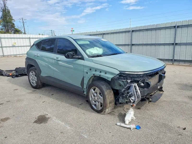 2025 HYUNDAI KONA SE  