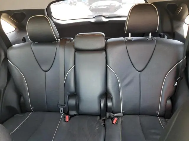 2015 TOYOTA VENZA LE  