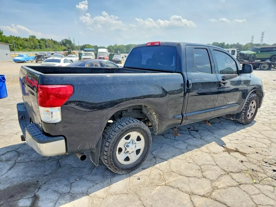 2011 TOYOTA TUNDRA DOUBLE CAB SR5  