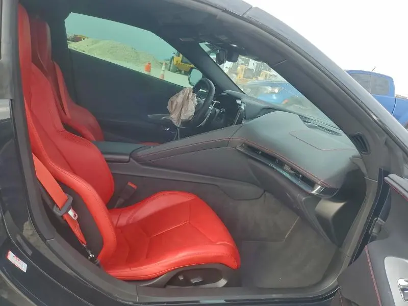 2024 CHEVROLET CORVETTE STINGRAY 1LT  