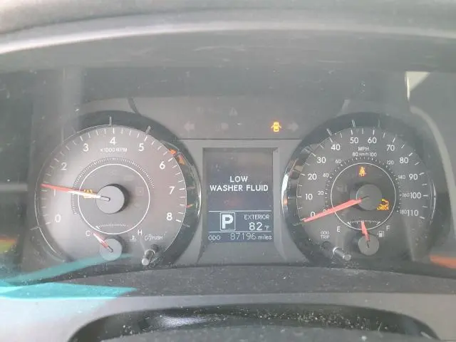 2017 TOYOTA SIENNA LE  