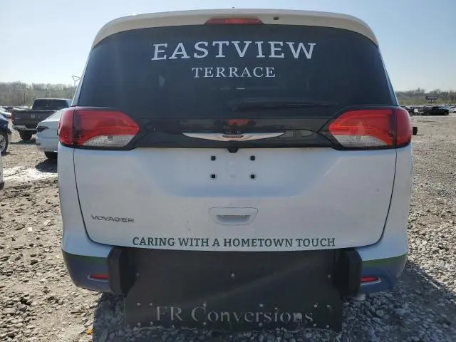 2022 CHRYSLER VOYAGER LX  