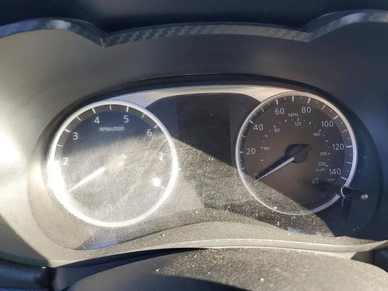 2020 NISSAN VERSA S  