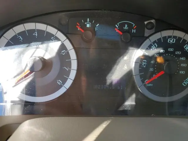 2010 FORD ESCAPE LIMITED  