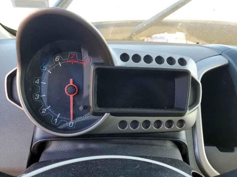 2016 CHEVROLET SONIC LT  