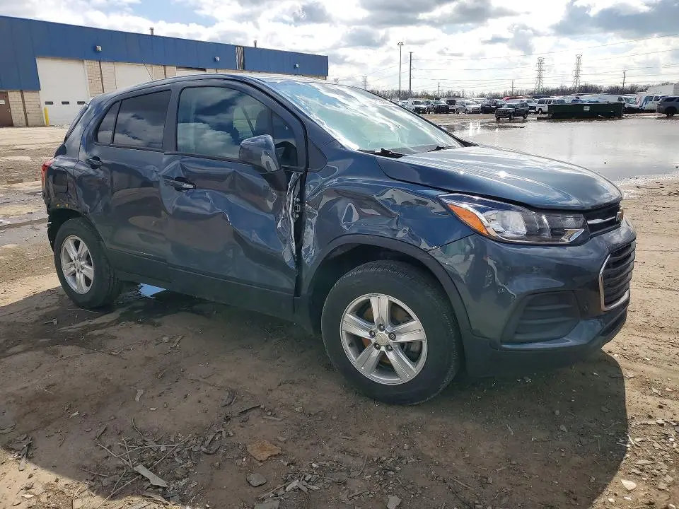 2021 CHEVROLET TRAX LS  