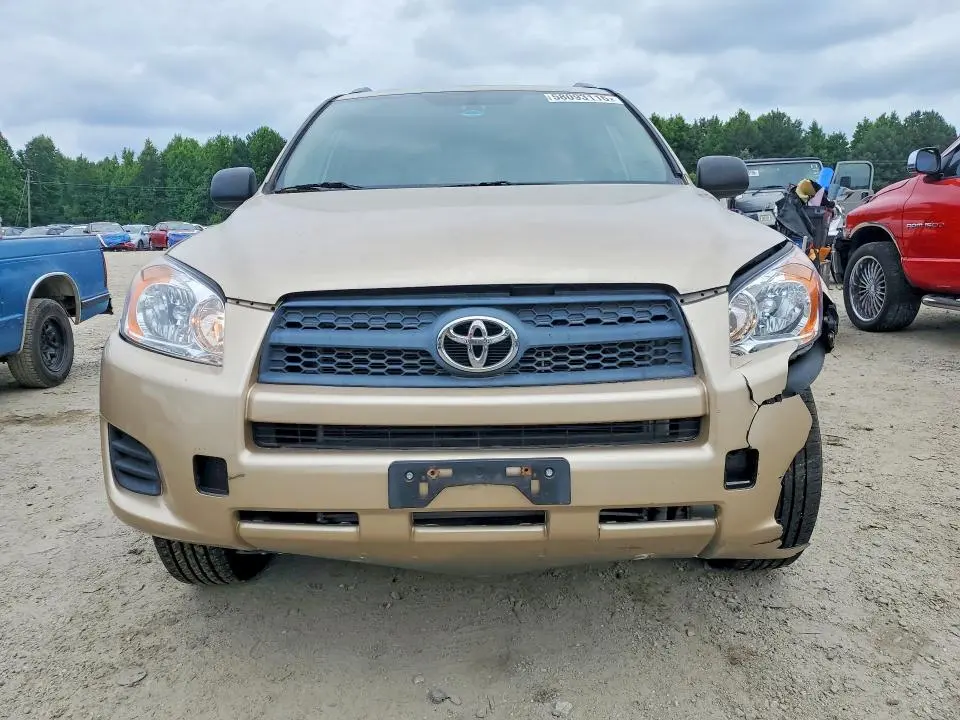 2011 TOYOTA RAV4 BASE  