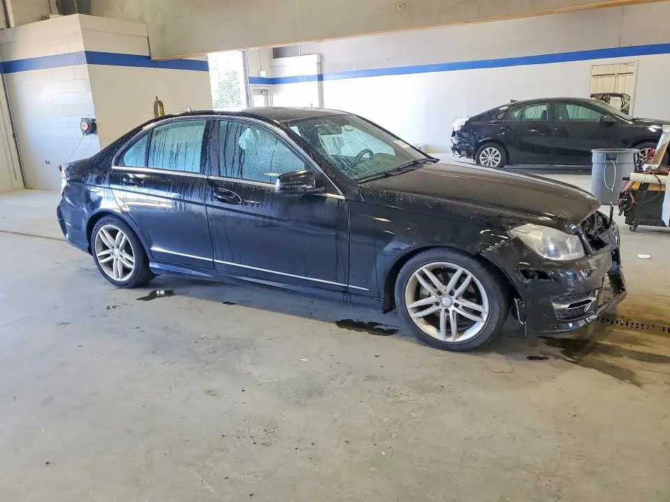 2012 MERCEDES-BENZ C 300 4MATIC  