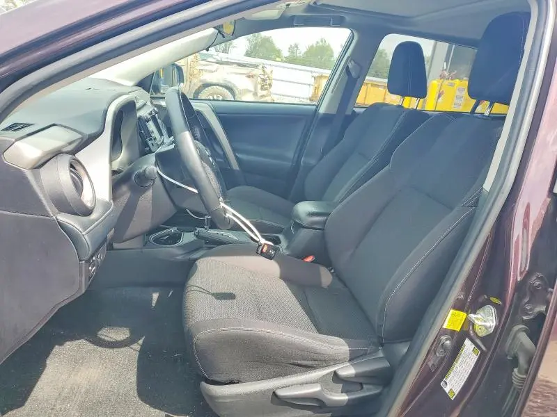 2018 TOYOTA RAV4 XLE  