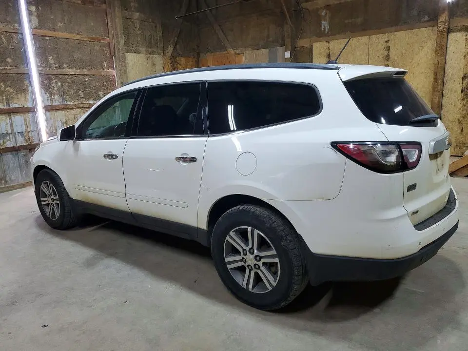 2015 CHEVROLET TRAVERSE LT  