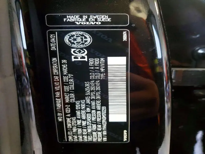 2021 VOLVO XC90 T6 MOMENTUM  