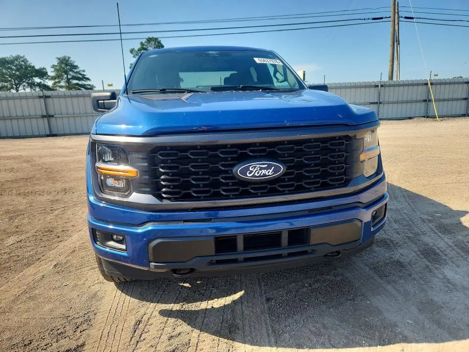 2025 FORD F150 STX  