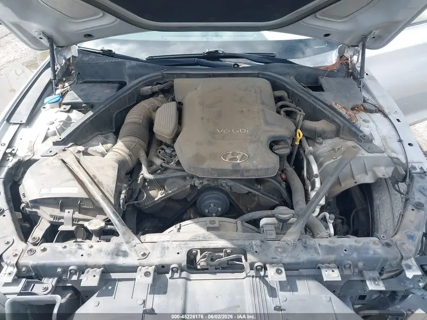 2015 HYUNDAI GENESIS 3.8