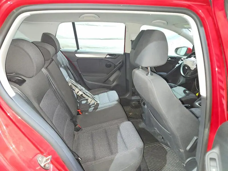 2014 VOLKSWAGEN GOLF   