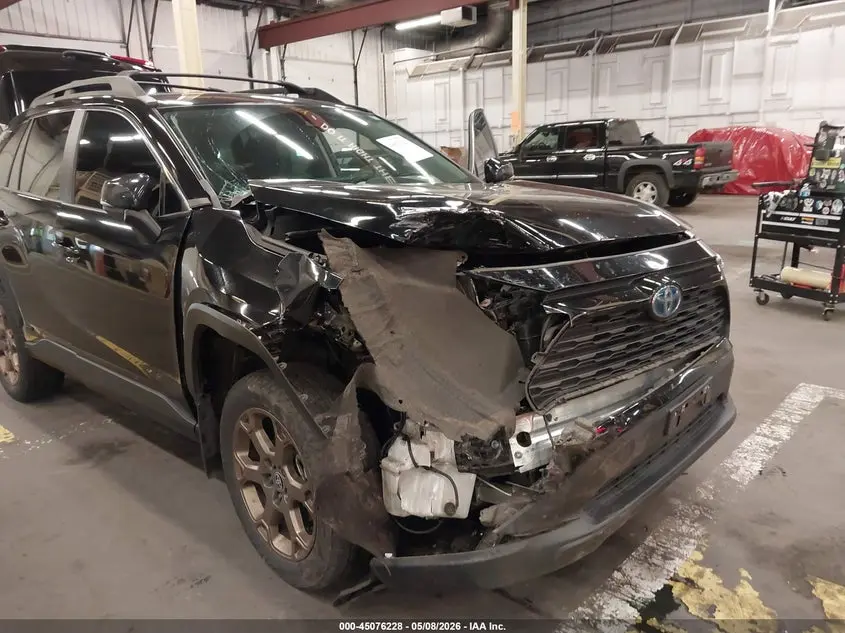 2023 TOYOTA RAV4 HYBRID WOODLAND EDITION