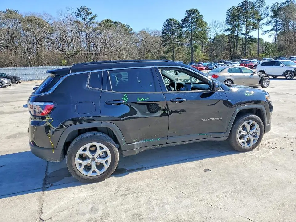 2025 JEEP COMPASS LATITUDE  