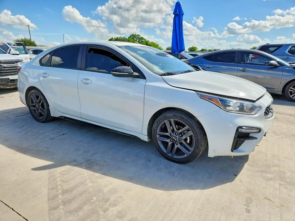 2020 KIA FORTE GT LINE  