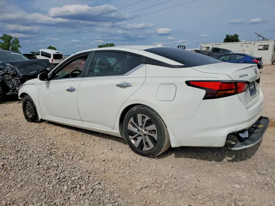 2020 NISSAN ALTIMA S  