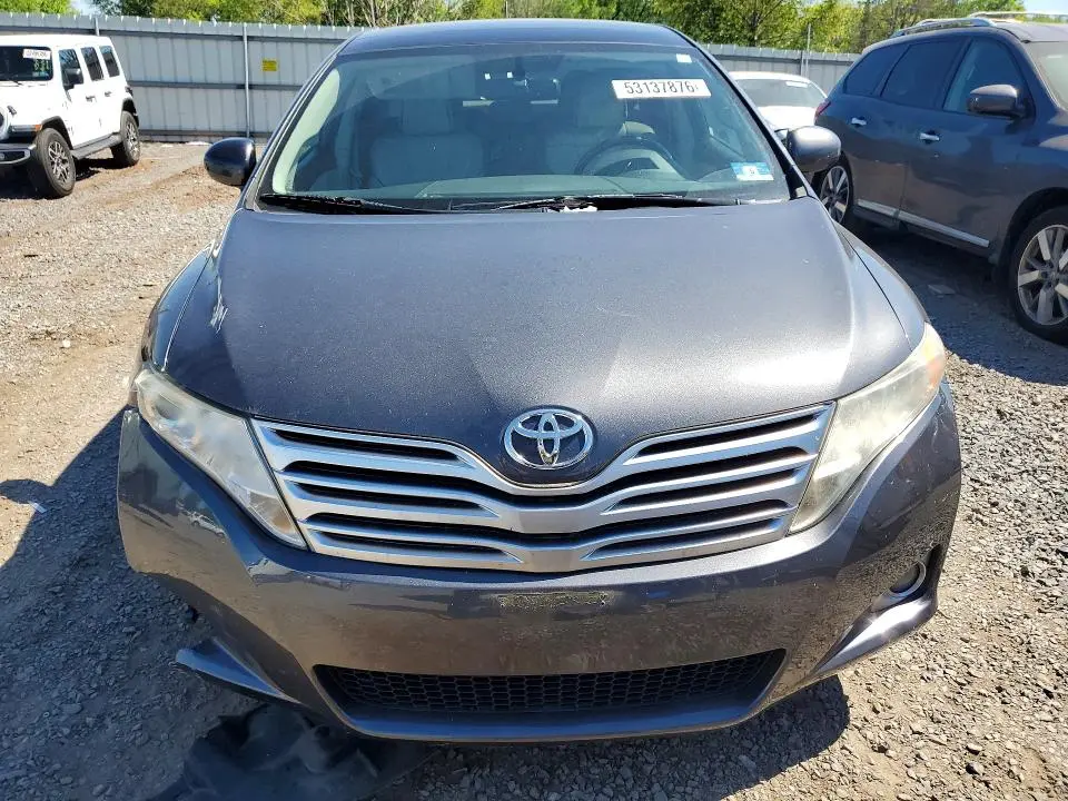 2011 TOYOTA VENZA AWD V6  