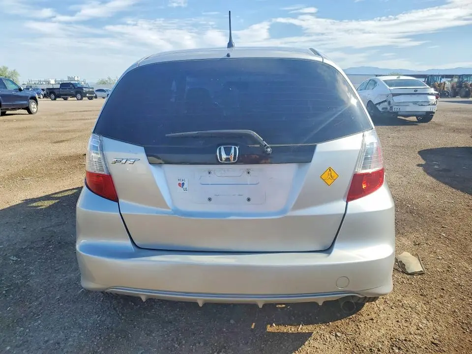 2013 HONDA FIT   