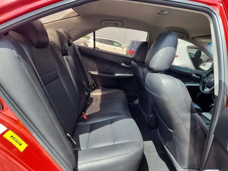 2012 TOYOTA CAMRY SE  