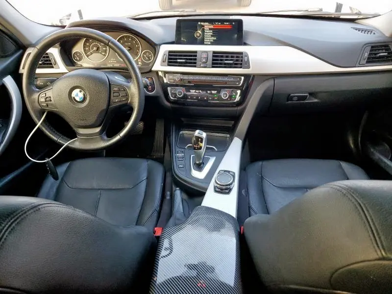 2016 BMW 320 I  