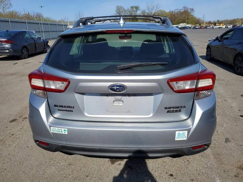2017 SUBARU IMPREZA PREMIUM  