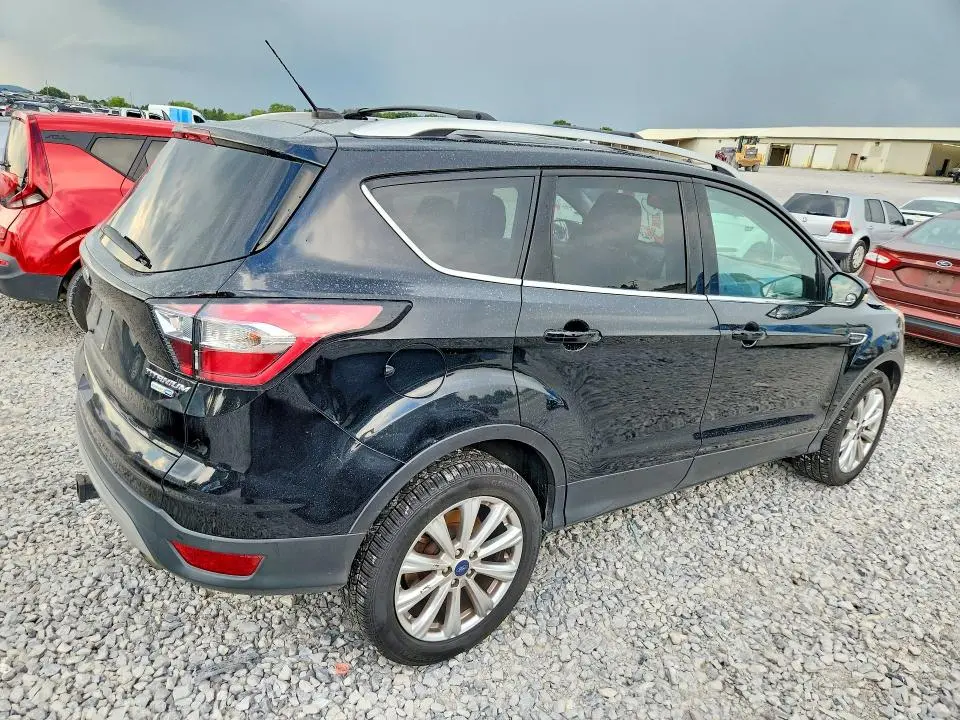 2017 FORD ESCAPE   
