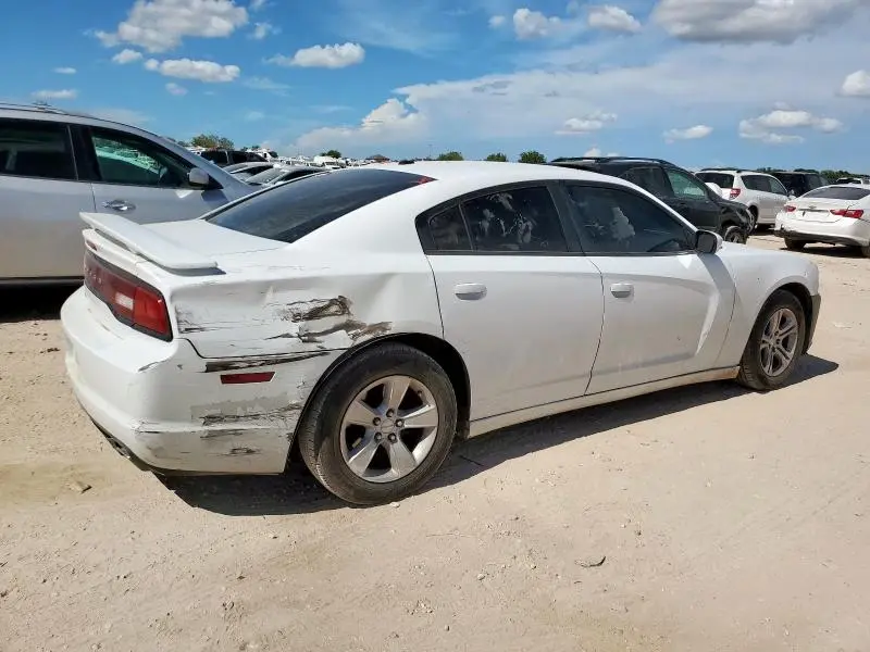 2013 DODGE CHARGER SE  