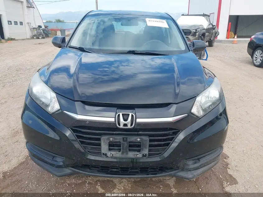 2016 HONDA HR-V LX