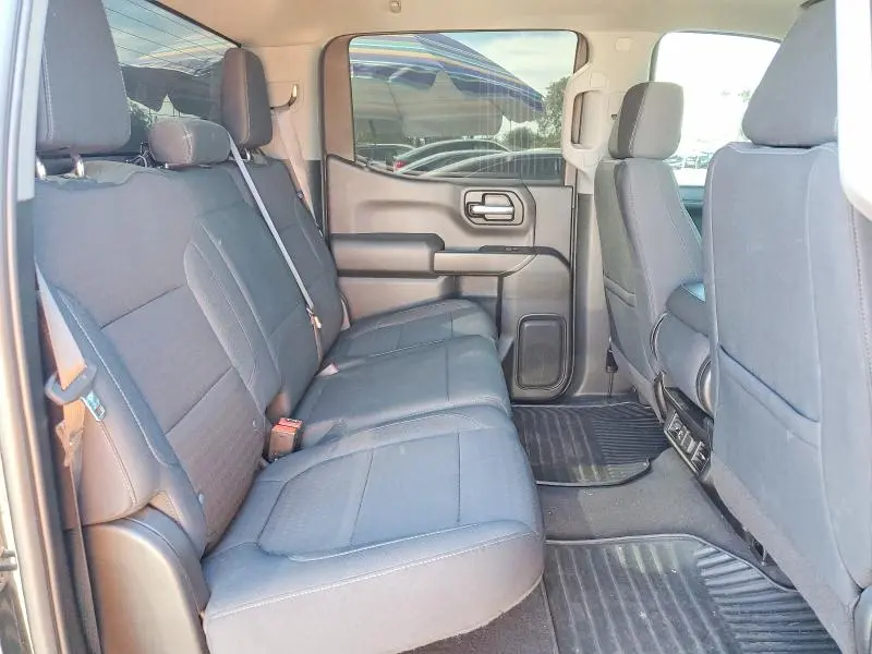 2021 CHEVROLET SILVERADO C1500 LT  