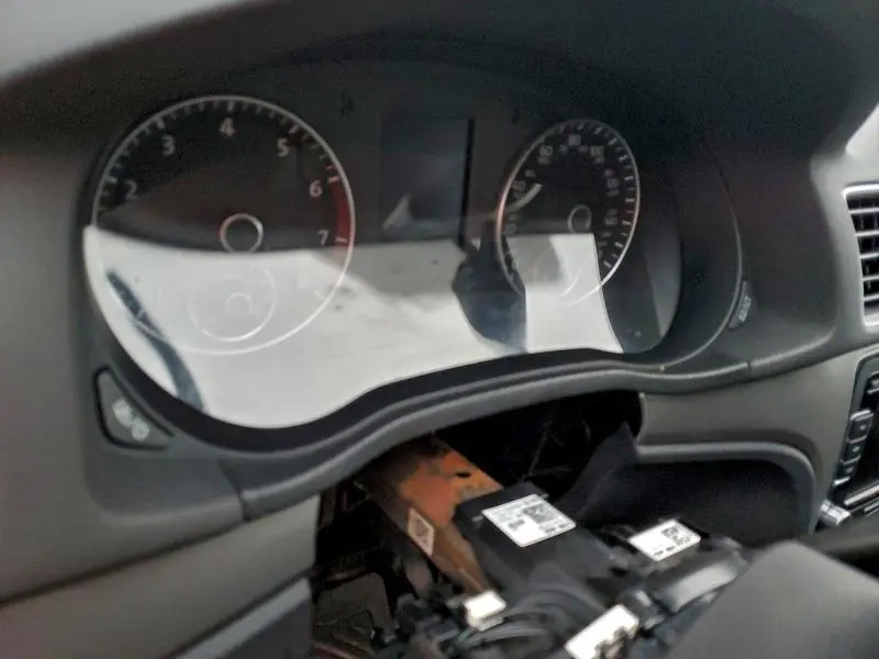 2014 VOLKSWAGEN PASSAT SE  