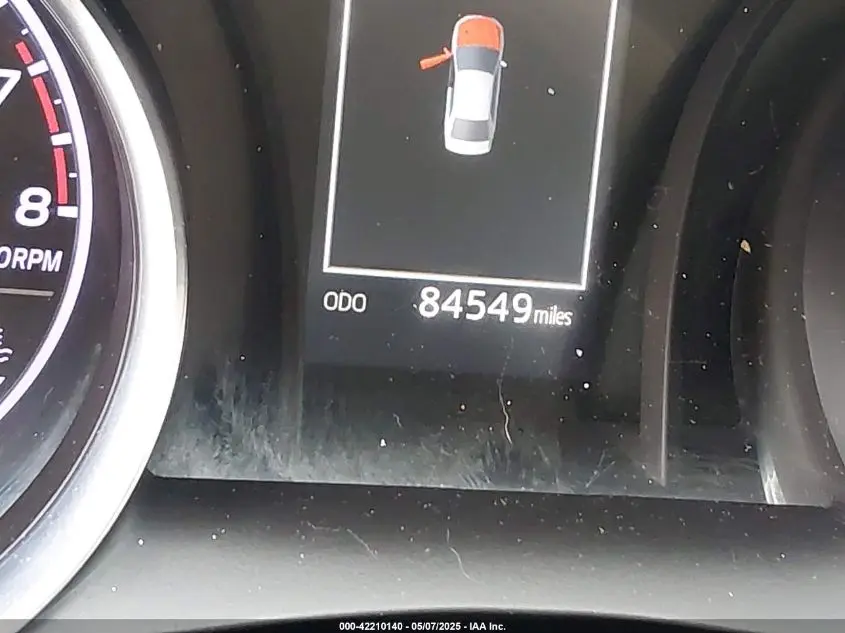 2019 TOYOTA CAMRY LE