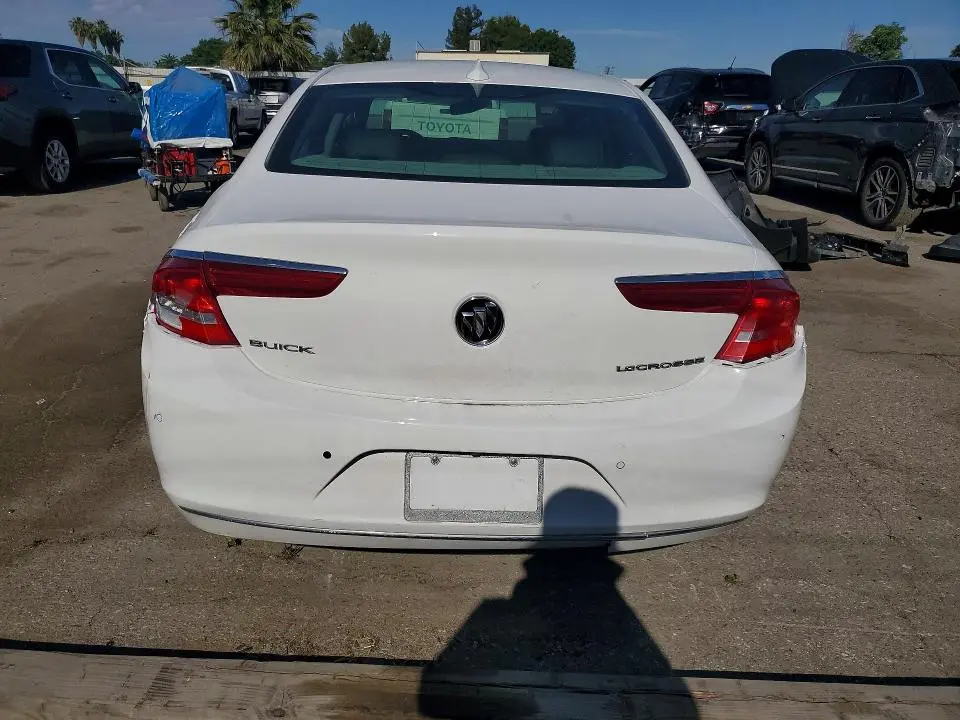 2018 BUICK LACROSSE ESSENCE  