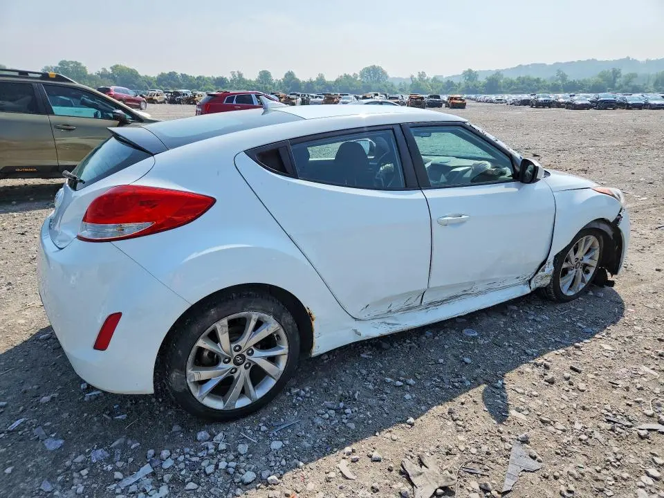 2016 HYUNDAI VELOSTER BASE  