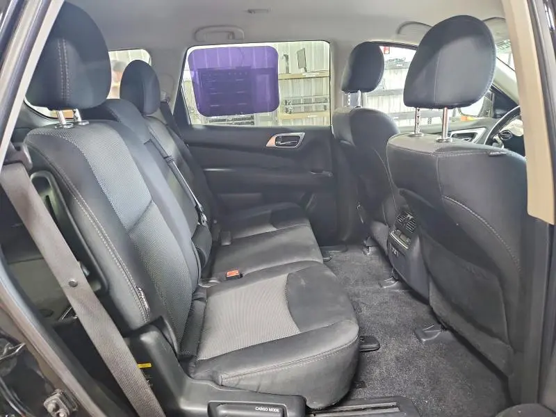 2019 NISSAN PATHFINDER SV  