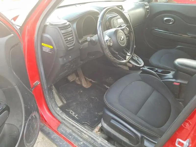 2015 KIA SOUL +  