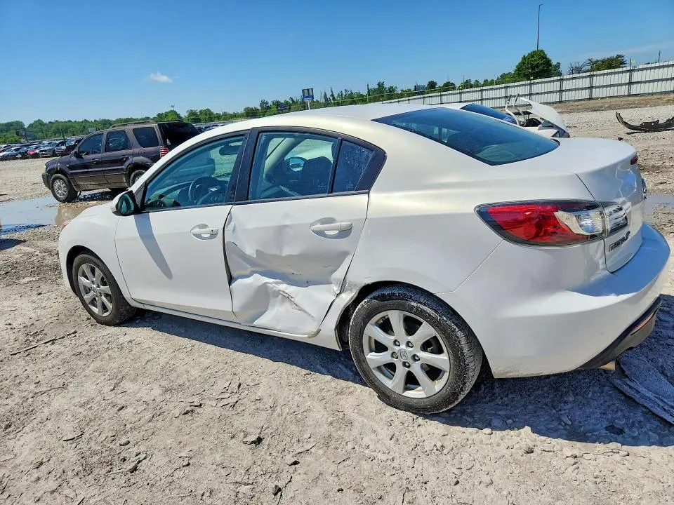 2010 MAZDA 3 I  