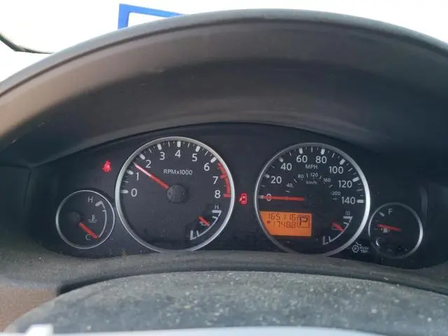 2011 NISSAN PATHFINDER S  