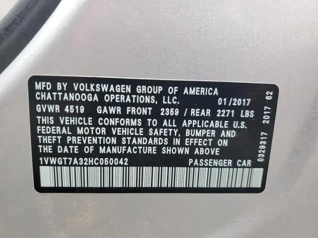 2017 VOLKSWAGEN PASSAT SE  