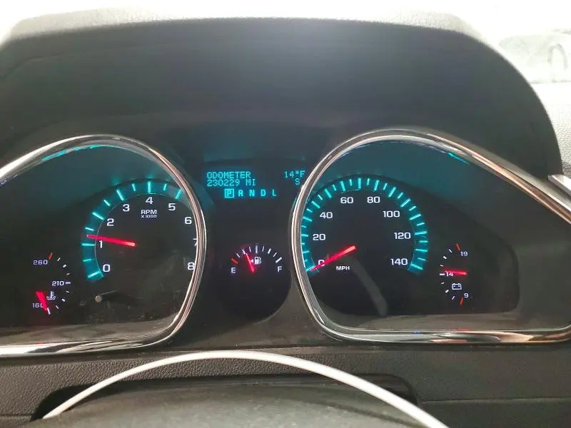 2011 CHEVROLET TRAVERSE LT  